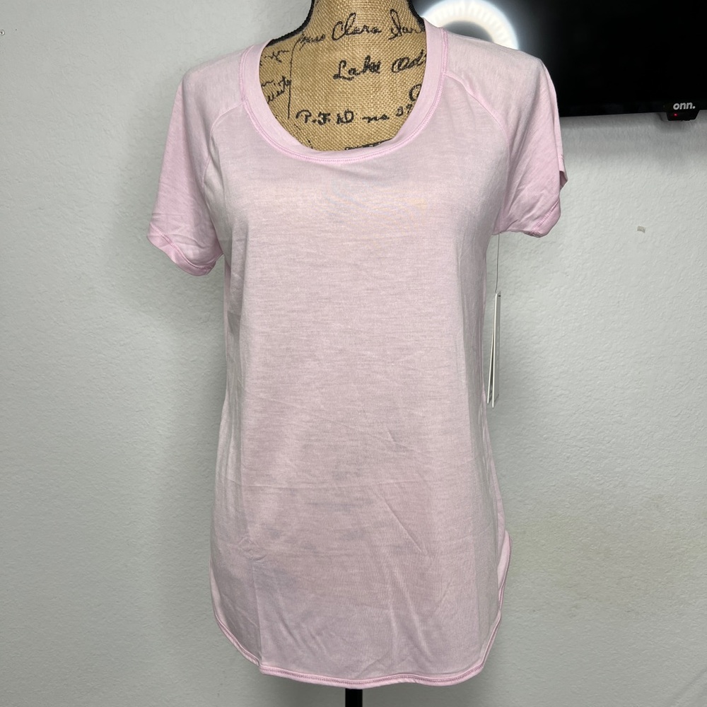 NWT- RBX tee, size Medium.